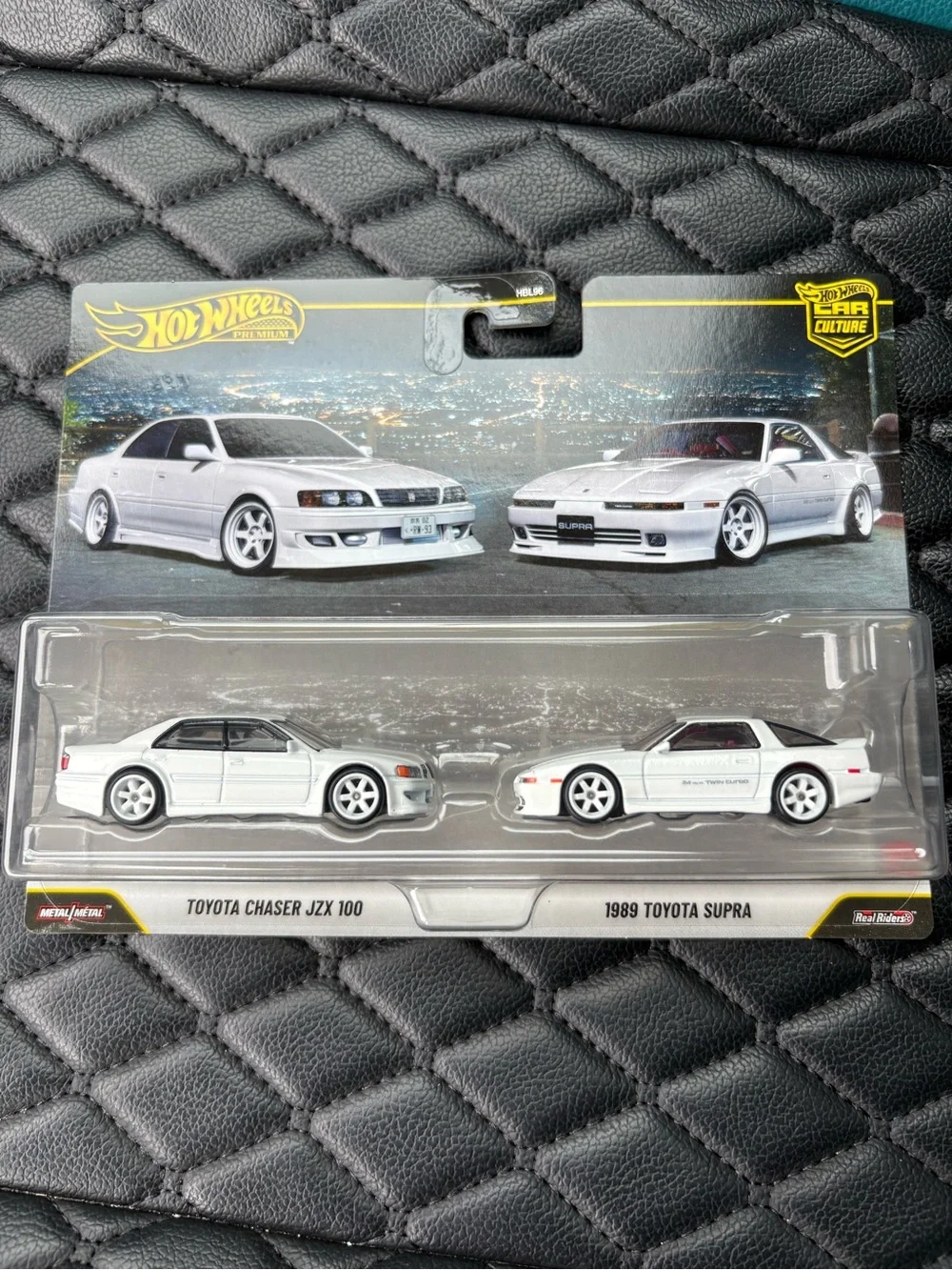 Hot Wheels official pack